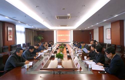 说明: //syzx.apmh88.com/__local/9/44/3D/085C80DC429E6FFC256B6690854_3FCBE451_37BCC.jpg
